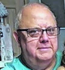 Ashley Acker's Instagram, Twitter & Facebook