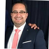 8 "Daniel Paskin" profiles