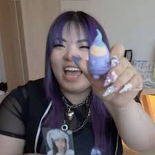 felifun (not canon/rairship)(yhs funneh not kat)(peak yuri)