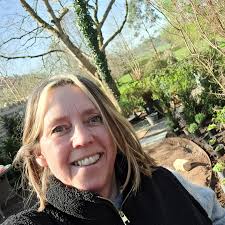 Eliza Gray (@eliza.gray.gardens) • Instagram photos and videos