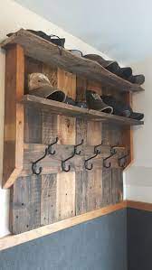 Do You Want To Make Diy Pallet Hat Rack Ideas In Your Home There Is A Way Around This Though And That Is To In 2020 Diy Palettenmobel Holzpaletten Holzpaletten Mobel