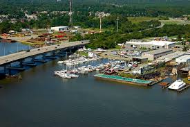 This venue in particular was built in 1907 and housed the commanding generals of fort monroe. Virginia Boat And Yacht Service In Portsmouth Va United States Marina Reviews Phone Number Marinas Com