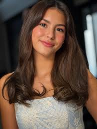 kramer.kendra ✨ in @atelierdebbieco #hairbyjaywee beauty @itsedsgomakeup  #KendraKramer #CelebrityGlamPH