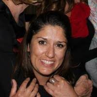 Nicole Scanlan's Instagram, Twitter & Facebook