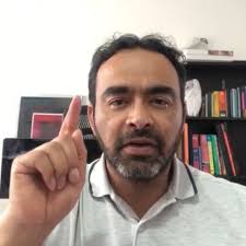 Cinco millones de pesos ($5´000.000) deberemos pagar cada uno de los  contenses para subsanar las deudas en las que nos metieron con esos  empréstitos.