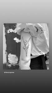 The Crayonneur Tattoo Paris Tatouage De Mimosa A L Arriere Du Bras Tattoo Paris Tatouage Piercing