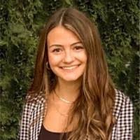 Ella Conrad's Instagram, Twitter & Facebook