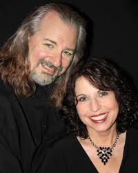 Married duo perform Christmas Cabaret of American songs