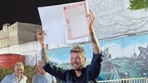 San lorenzo fue esta mañana el primer plantel en retomar las prácticas con presencia de su presidente marcelo tinelli, tras la autorización del gobierno nacional y la afa, que le cedió su predio. La Foto De Tinelli Que Alegro A Los Hinchas De San Lorenzo Tyc Sports