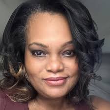 Lisa John Merizalde (@bronxflchick)