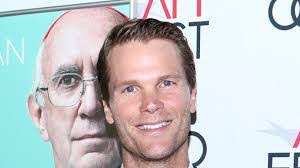 Mark Bauch's Instagram, Twitter & Facebook