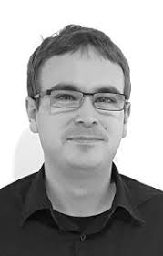 An ultra-low noise capacitance to voltage converter for sensor applications  in 0.35 µm CMOS