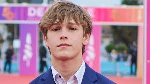 16 yaşındaki ünlü oyuncu hayatını kaybetti