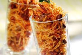 Untuk pelengkapnya, ditambahkan sayuran seperti wortel dan buncis. Acara Keluarga Akan Semakin Spesial Kalau Ada Balado Kering Bihun Dan Kacang Semua Halaman Sajian Sedap