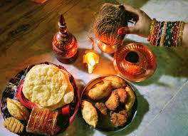 Teej in Bihar- Pidukiyas, Thekuas and the Festive Fervour – THAT ...