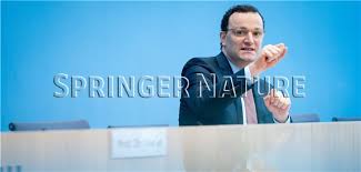 „ich halte es mit der bundeskanzlerin, die der meinung ist, dass die repräsentanten des staates sich erst … Spahn Will Sanktionen Gegen Vordrangler Beim Impfen Prufen