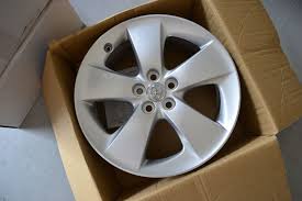 These toyota tacoma wheels are original toyota stock rims, fully reconditioned to factory specifications. For Sale Oem 17 Inch Prius Version 5 Wheels Priuschat