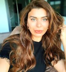 Soruları magazin severler tarafından merak konusu oldu. Ebru Sanci Kimdir Ebru Sanci Kac Yasinda Nereli Haberler
