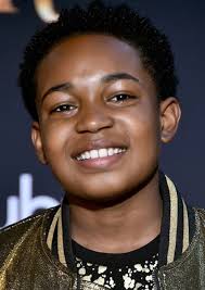 Fan Casting Isaac Ryan Brown as Roger Blair in Dino Squad