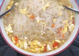 Bihun #kuah #pedas resepnya : Proses Membuat Bihun Kuah Bikin Ngiler