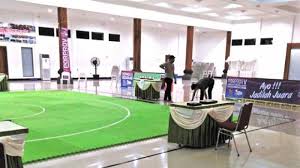 Pengertian pencak ialah gerak dasar bela diri dan terikat dengan peraturan.sedangkan silat berarti gerak beladiri sempurna yang bersumber dari kerohanian. Cabang Olahraga Pencak Silat Porprov V Akan Digelar Besok Bangka Pos