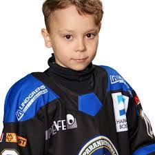 Aaron Kumpula's Instagram, Twitter & Facebook