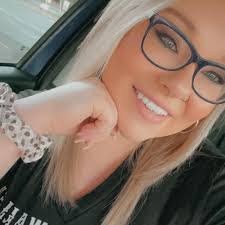 Ursula Mcgee's Instagram, Twitter & Facebook