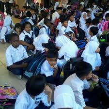 Sekolah kebangsaan sungai serdang ממוקם ב kapar, 42200 קלאנג, סלנגור, מלזיה, ליד המקום הזה: Fotos En Sekolah Kebangsaan Sri Serdang 2 Tips De 226 Visitantes