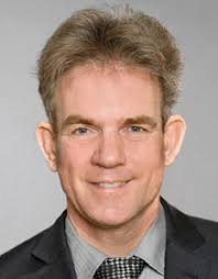 Cryogenic specimens for nanoscale characterization of solid–liquid  interfaces