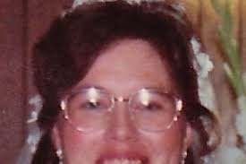 Leza Michelle (Wages) Ries