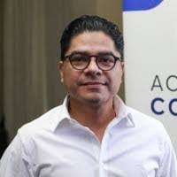 Lawrence Cabrera's Instagram, Twitter & Facebook