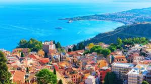 Book the best hotels in taormina, with luxury rooms, infinity pool, spa and panoramic views, greek theater and beaches. Taormina Hotels 1 246 Cheap Taormina Hotel Deals Italy