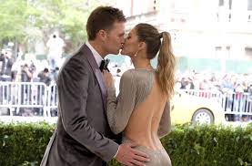 Mit tom brady an ihrer seite scheint sie angekommen. Sie Sind Bei Der Gala Gar Nicht Mehr Aus Dem Strahlen Herausgekommen Topmodel Gisele Bundchen Und Ihr Ehemann Tom Brady Welche Paare Sich Ausserdem Turtelnd Zeigten Sehen Sie In Unserer Bildergalerie Klicken