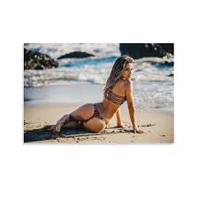 Amazon.com: likaub Ayla Woodruff Female Internet Celebrity Sexy Poster (9)  Poster Cool Artworks Painting Wall Art Canvas Prints Hanging Picture Home  Decor Posters Gift Idea 24x36inch(60x90cm): Posters & Prints