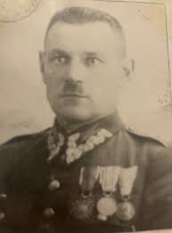 I have a long-shot question, but has anyone heard of (or is especially  familiar with) the gentleman pictured below, 'Baron David Heinrich Müller'  from Buczacz? I came across his photograph and stories