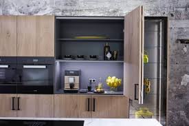 Tonalities are important to get right because the matt finish is completely different from the gloss finish. Intuo Designkitchens