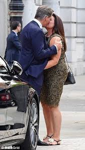 Check out the latest pictures, photos and images of keely shaye smith. Pierce Brosnan 65 Share A Kiss W Wife Keely Shaye Smith 54 As They Go Out For Dinner Lipstick Alley