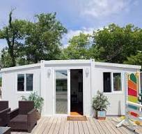 Hello, I'm looking for container houses factory, that can ...