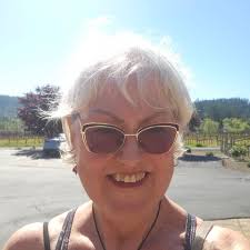 Bloody hands scene in The Gilded Age season 3 finale