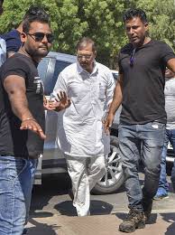 Nana Patekar Tanushree Dutta S Sexual Harassment Allegations Are Lies Says Nana Patekar The Economic Times Sonakshi sinha & disha patani reaction on nana patekar & tanushree dutta matter watch latest bollywood gossip videos, latest bollywood news and behind the sc. nana patekar tanushree dutta s sexual