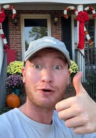 Josh and Momma Meet Darryl Hobson