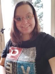 Na rozdíl od mnohých zemí máme to štěstí, že pro svobodu a demokracii nám  stačí obětovat jen pár minut ve volební místnosti. My s Evou máme odvoleno.  Přijďte prosím taky.