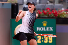 Iga Swiatek achieves impressive feat at Italian Open that only Chris Evert can surpass