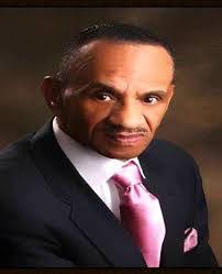 Bob Pulley's Instagram, Twitter & Facebook