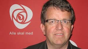 Ta gjerne kontakt med servicetorget for oppdatering og spørsmål på telefon 61 29 36 00. Rune Oygard Dette Slo Ned Som En Bombe
