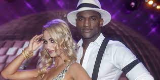 Izu ugonoh jestem polakiem minęła dwudziesta. Taniec Z Gwiazdami 5 Odc 4 Co Izu Ugonoh Robi W Przerwach Miedzy Treningami Super Express Wiadomosci Polityka Sport