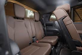 A Bord Du Mercedes Glb Le Nouveau Suv A 7 Places Photo 10 L Argus Suv Mercedes Argus Voiture