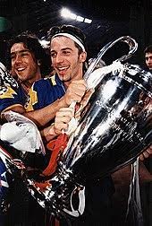 Paulo manuel carvalho de sousa, cavih is a portuguese football manager and former professional player who played as a defensive midfielder. Paulo Sousa Wikipedia