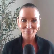 In honor of Women's History Month, I'm inviting the men to join the  conversation. 👨‍🔧 🧑‍🏭 🧑‍💼 👷 , 💡 Today's topic: Leadership Bias  Uncovered , Pro Tip: Learn from the expert herself, New York Times ...