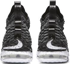 The lebron 15 is the 15th shoe in the nike lebron james franchise. Nike Lebron 15 Review Deals Pics Of 16 Colorways